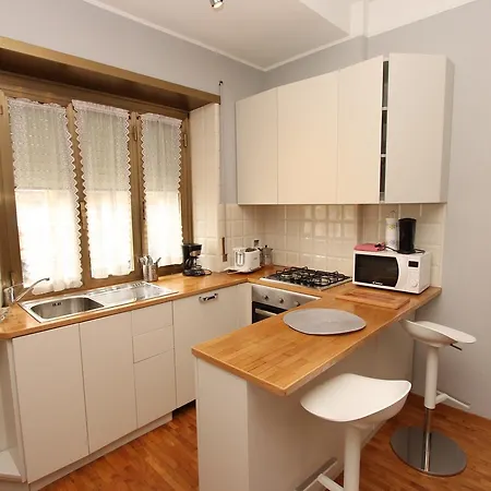 Pacinotti Flats Řím