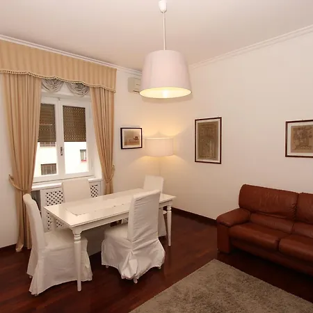 Apartament Pacinotti Flats *