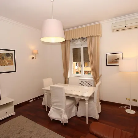 Apartament Pacinotti Flats *